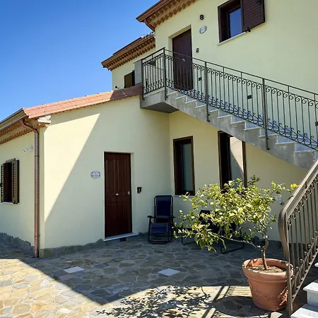 Nyaraló Casa Pantano *